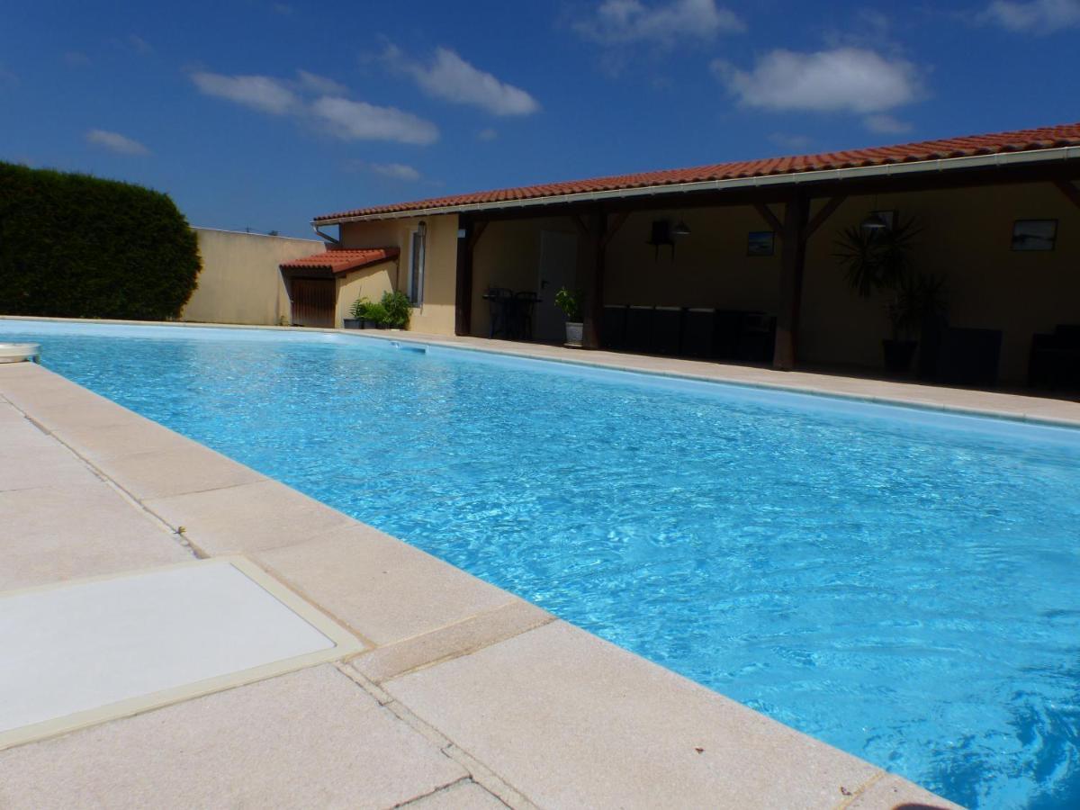 Le Domaine De Laurolie Hotel Gaujacq Buitenkant foto