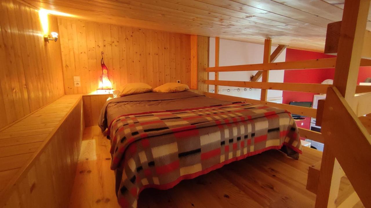 Le Domaine De Laurolie Hotel Gaujacq Buitenkant foto